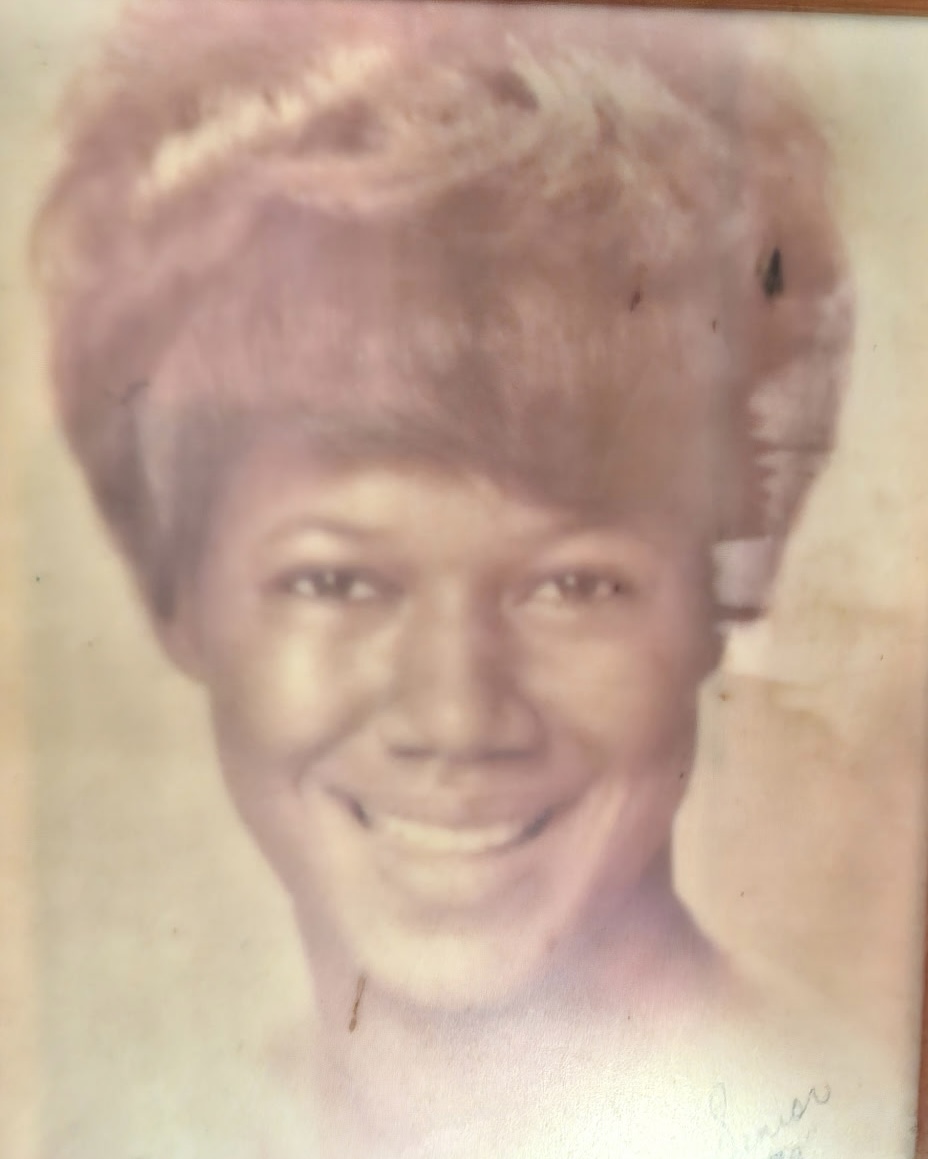 Vintage portrait of Gwen Moye